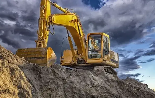 Ile pali koparko ładowarka JCB 3CX? Sprawdź, jak zaoszczędzić na paliwie